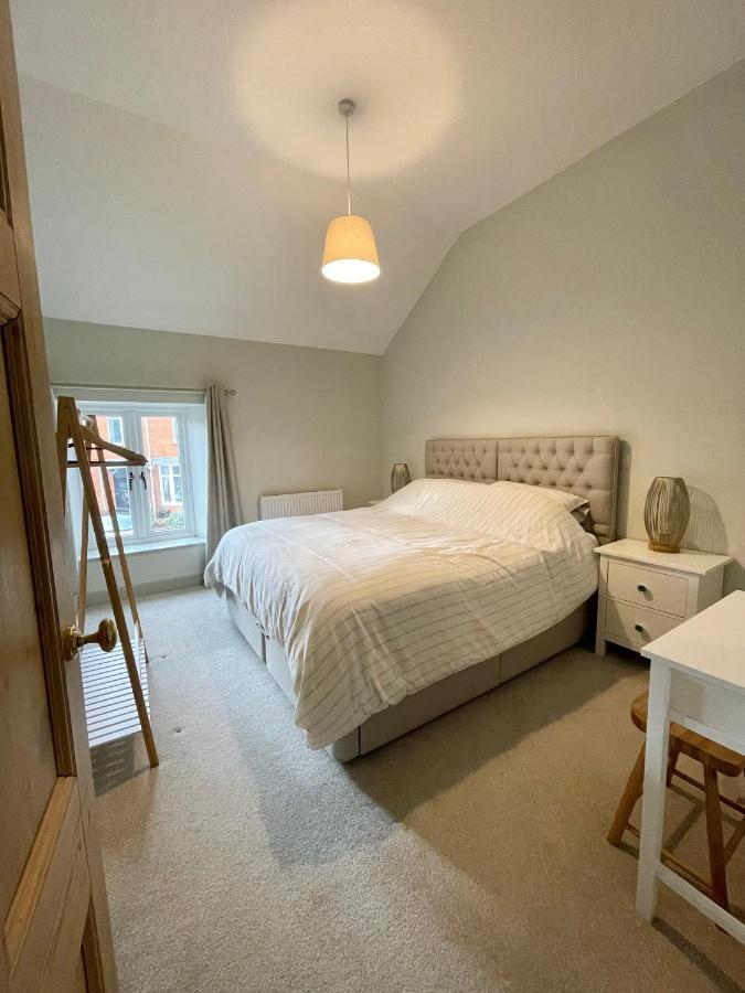 19A Brooks Road Lejlighed Street Eksteriør billede